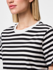 Black & White  Stripe tee